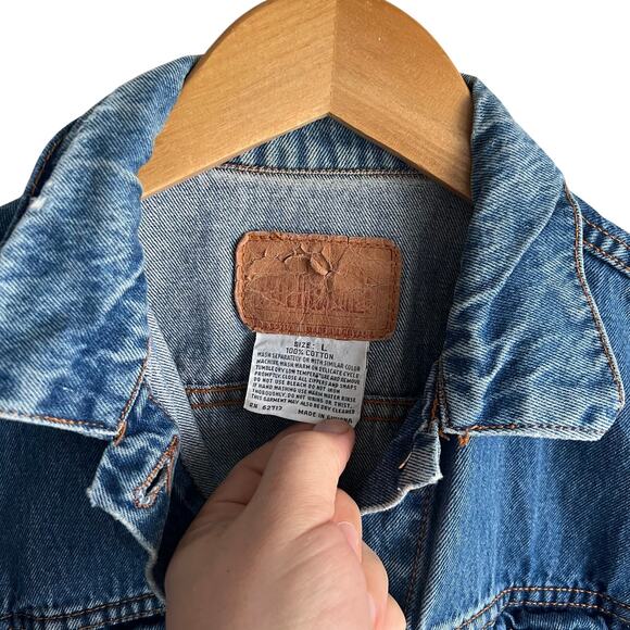 Vintage Blue Jean Jacket Size Large 21x25 Preowned - Picture 3 of 7